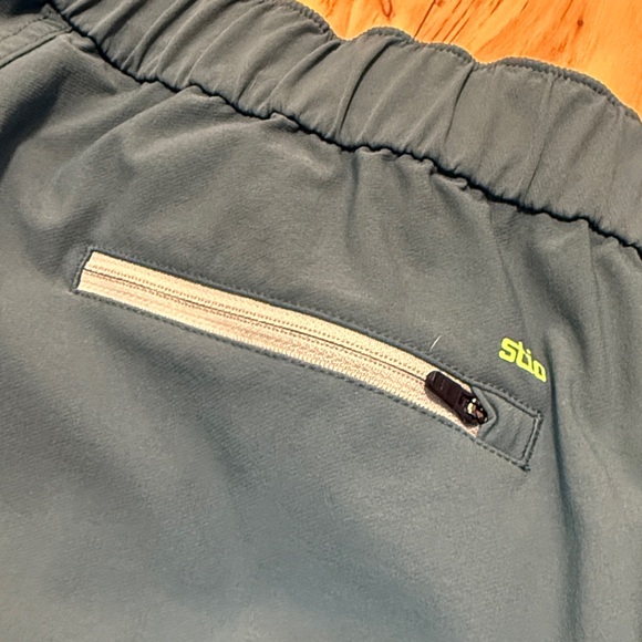 Stio Women's Pinedale Pants- 6R - Picture 4 of 5